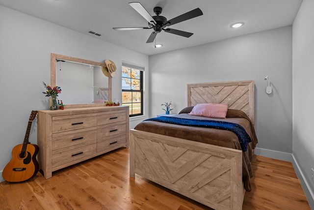 21 Timber View Drive, Seymour, MO 65746