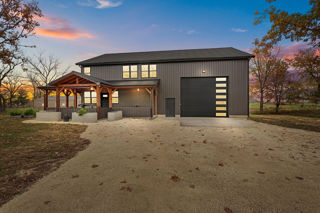 21 Timber View Drive, Seymour, MO 65746