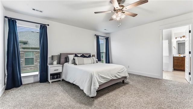 141 Keaton Street, Prairie Grove, AR 72753