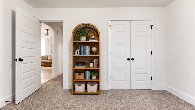 141 Keaton Street, Prairie Grove, AR 72753