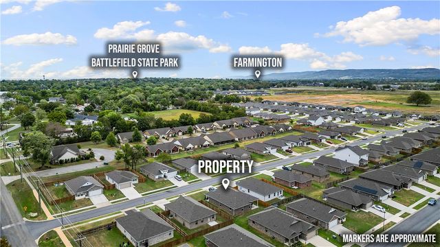 141 Keaton Street, Prairie Grove, AR 72753