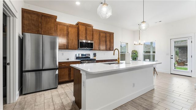 141 Keaton Street, Prairie Grove, AR 72753