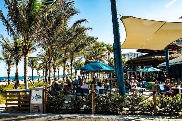 3220 NE 10th St 17, Pompano Beach, FL 33062