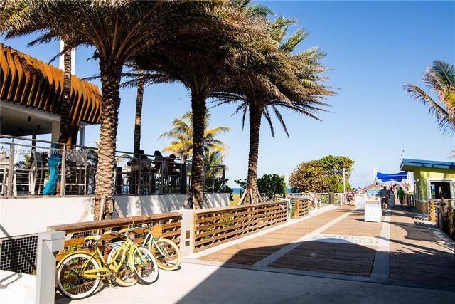 3220 NE 10th St 17, Pompano Beach, FL 33062