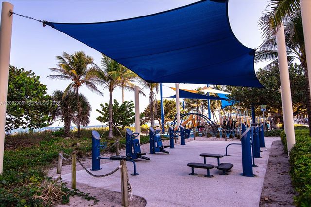 3220 NE 10th St 17, Pompano Beach, FL 33062