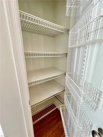 205 Dillwyn DR, Chesapeake, VA 23322
