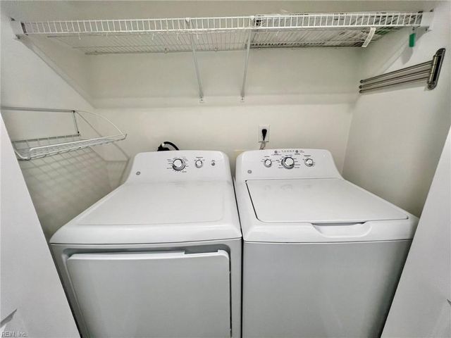 205 Dillwyn DR, Chesapeake, VA 23322
