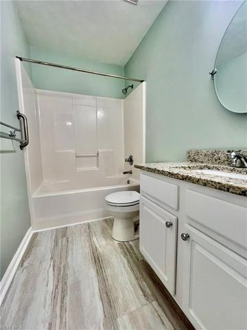 205 Dillwyn DR, Chesapeake, VA 23322
