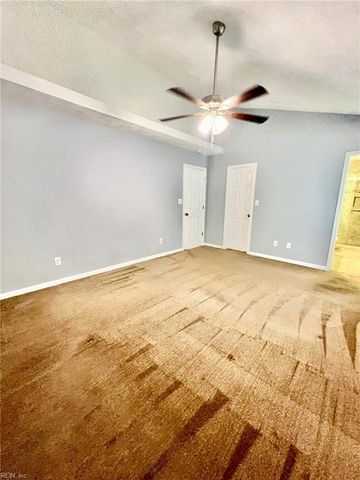 205 Dillwyn DR, Chesapeake, VA 23322