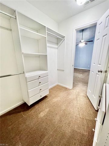 205 Dillwyn DR, Chesapeake, VA 23322