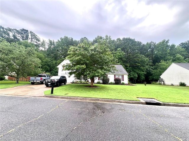 205 Dillwyn DR, Chesapeake, VA 23322