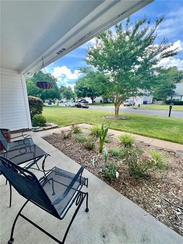 205 Dillwyn DR, Chesapeake, VA 23322