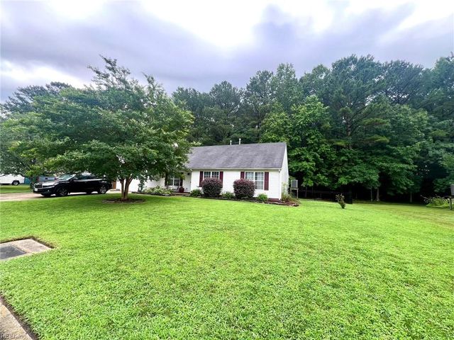 205 Dillwyn DR, Chesapeake, VA 23322