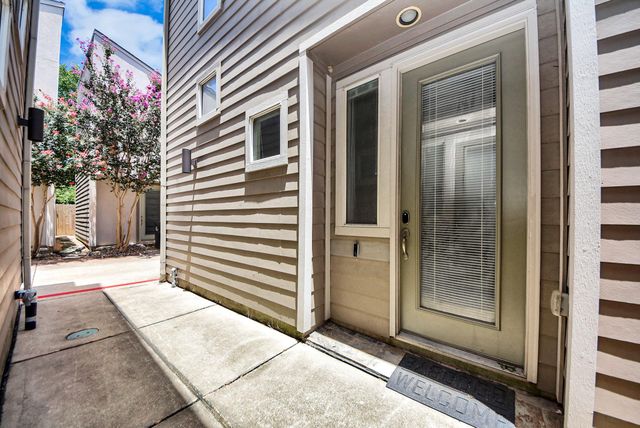 5326 Avenue J, Houston, TX 77011