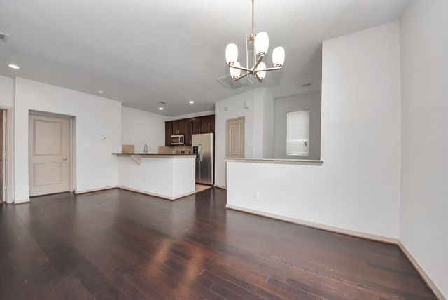 5326 Avenue J, Houston, TX 77011