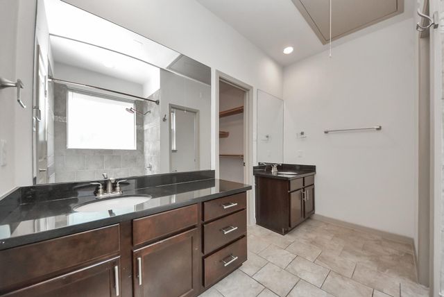 5326 Avenue J, Houston, TX 77011