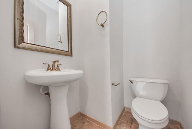 5326 Avenue J, Houston, TX 77011