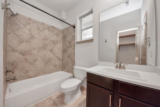 5326 Avenue J, Houston, TX 77011