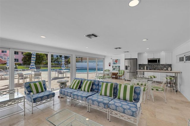 1922 S Ocean Lane 10, Fort Lauderdale, FL 33316