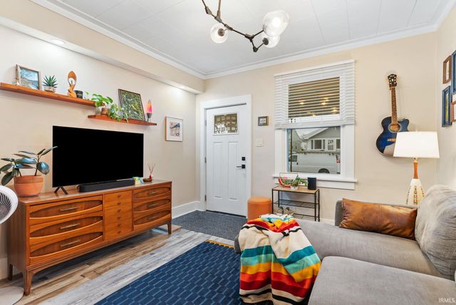 1119 Lynn Avenue, Fort Wayne, IN 46805