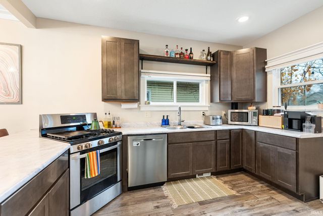 1119 Lynn Avenue, Fort Wayne, IN 46805