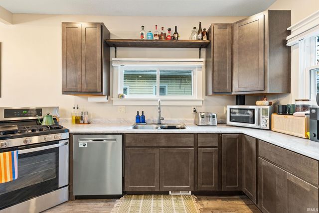 1119 Lynn Avenue, Fort Wayne, IN 46805