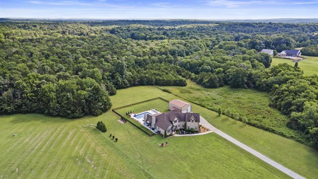 11178 Stewarts Ferry Pike, Lebanon, TN 37090