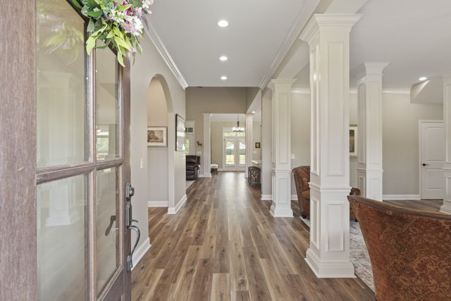 11178 Stewarts Ferry Pike, Lebanon, TN 37090