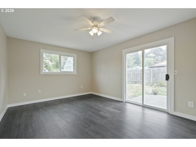 12905 Ne 36TH St, Vancouver, WA 98682