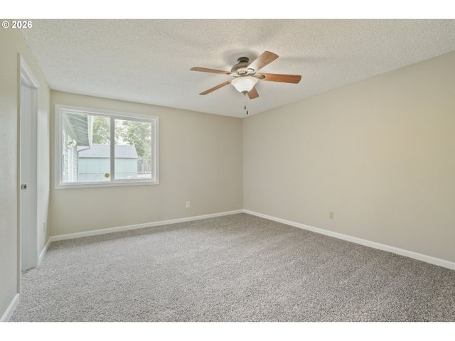 12905 Ne 36TH St, Vancouver, WA 98682