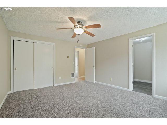 12905 Ne 36TH St, Vancouver, WA 98682