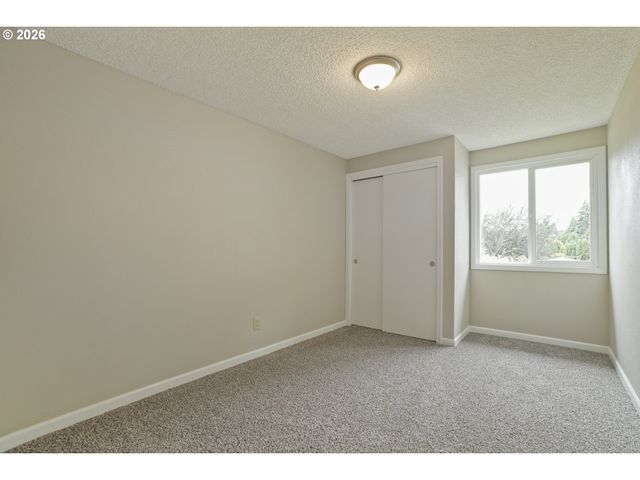 12905 Ne 36TH St, Vancouver, WA 98682