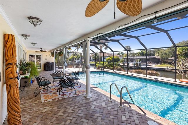 5456 AZURE WAY, Sarasota, FL 34242