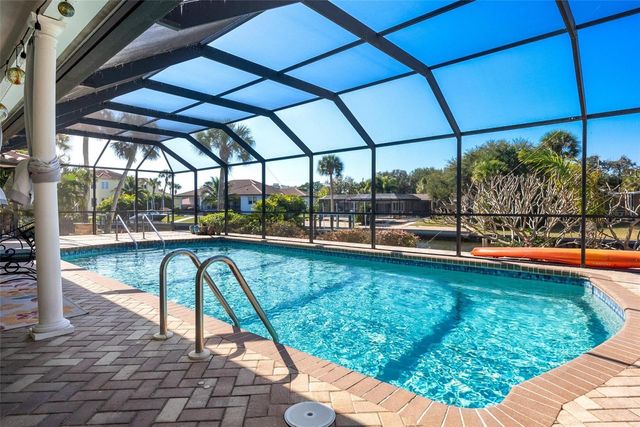 5456 AZURE WAY, Sarasota, FL 34242