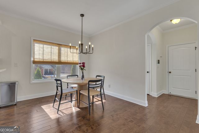 110 Sparrows Cove, Fayetteville, GA 30215