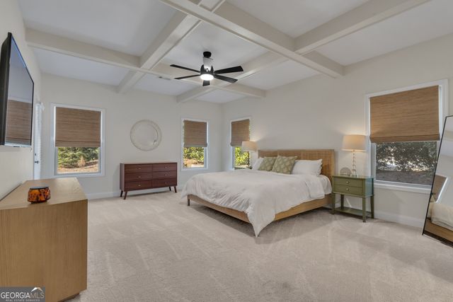 110 Sparrows Cove, Fayetteville, GA 30215