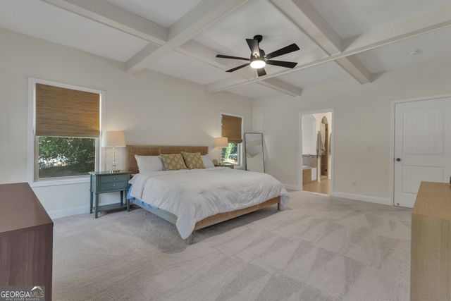 110 Sparrows Cove, Fayetteville, GA 30215