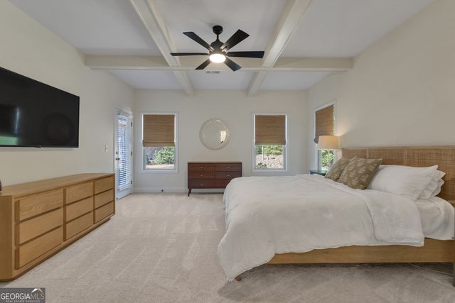 110 Sparrows Cove, Fayetteville, GA 30215