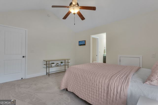 110 Sparrows Cove, Fayetteville, GA 30215