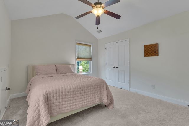 110 Sparrows Cove, Fayetteville, GA 30215