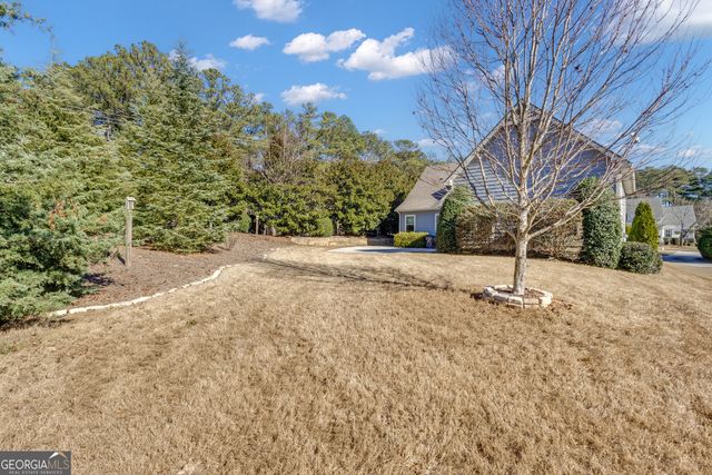 110 Sparrows Cove, Fayetteville, GA 30215