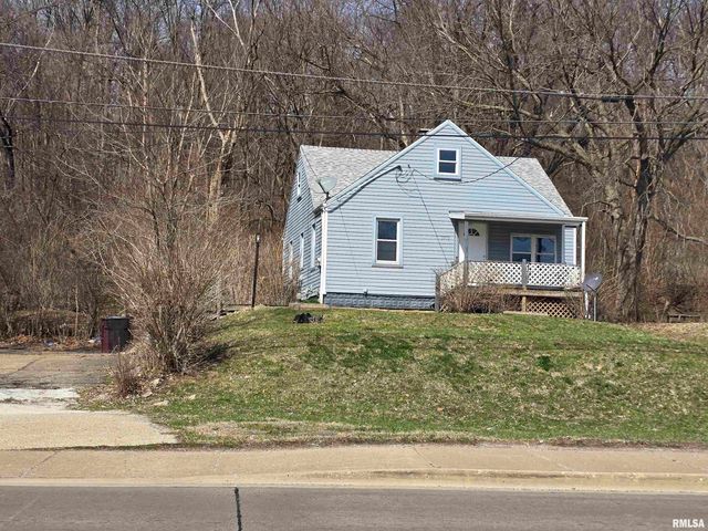 1915 E WASHINGTON Street, East Peoria, IL 61611