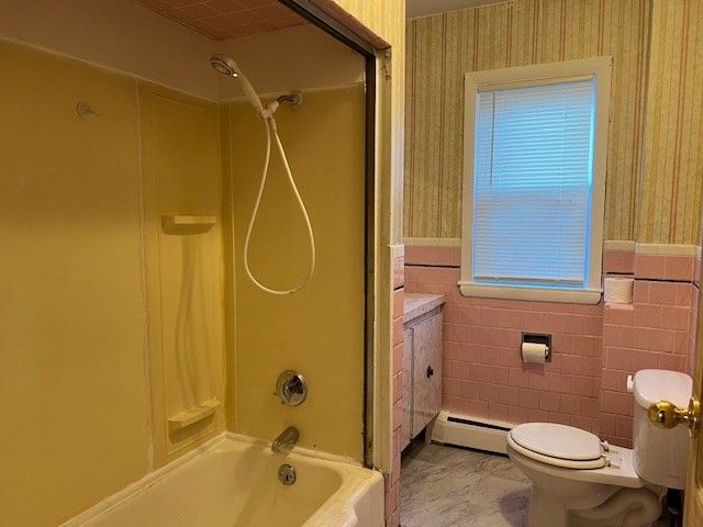 98 Winter St 2, Saugus, MA 01906