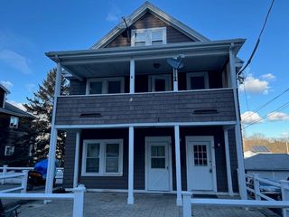 98 Winter St 2, Saugus, MA 01906