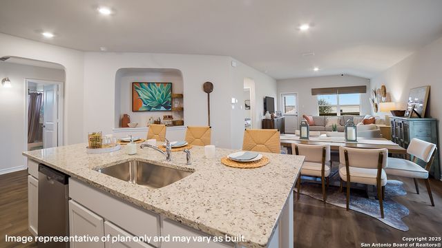 136 Ivy Way, Mico, TX 78056