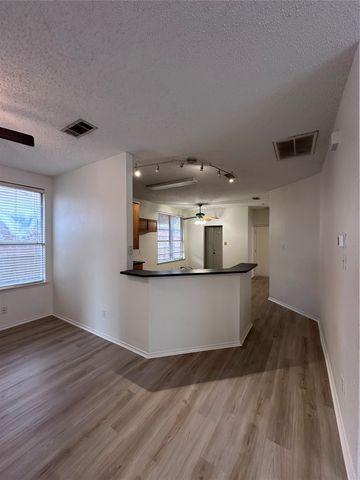 1315 E Brown Street, Wylie, TX 75098