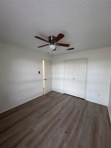 1315 E Brown Street, Wylie, TX 75098