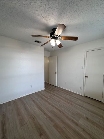 1315 E Brown Street, Wylie, TX 75098