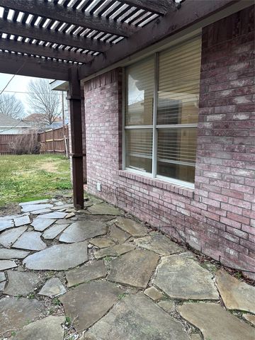 1315 E Brown Street, Wylie, TX 75098