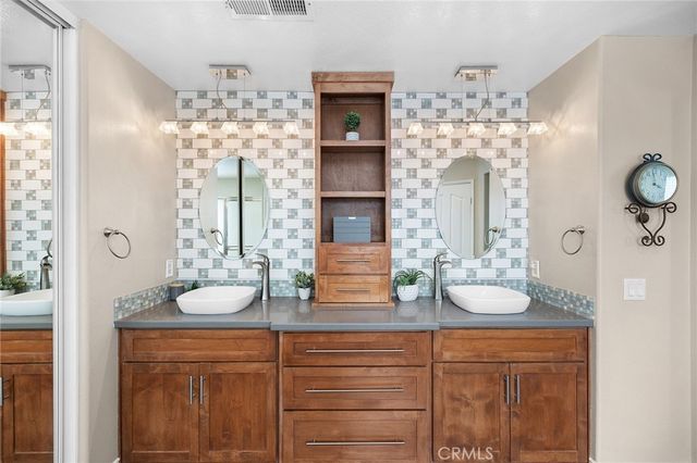 29687 Rossiter, Murrieta, CA 92563